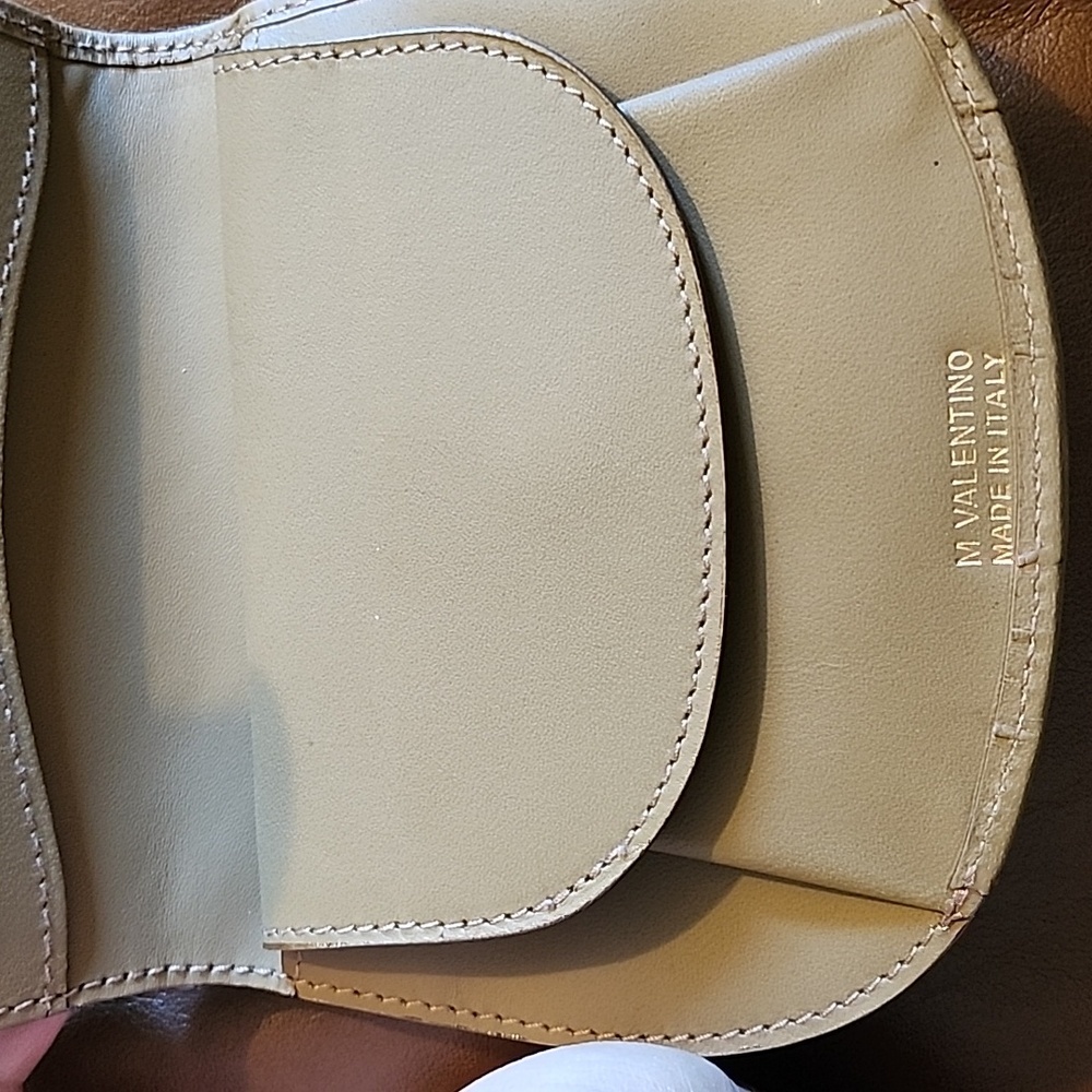 Mario Valentino  Wallet - Picture 10 of 15